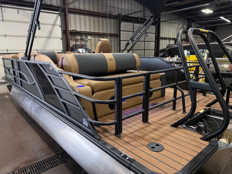 Slide: The Image of Bentley Pontoons Elite 223 Swingback Tritoon 2027 - 47