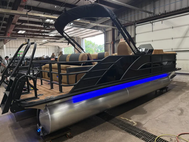 Slide: The Image of Bentley Pontoons Elite 223 Swingback Tritoon 2027 - 55
