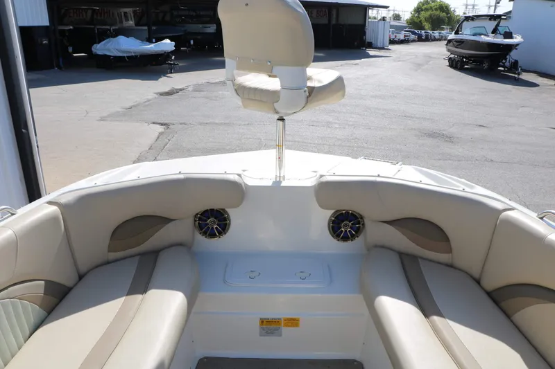Slide: The Image of NauticStar 223 DC Sport Deckboat 2013 - 25