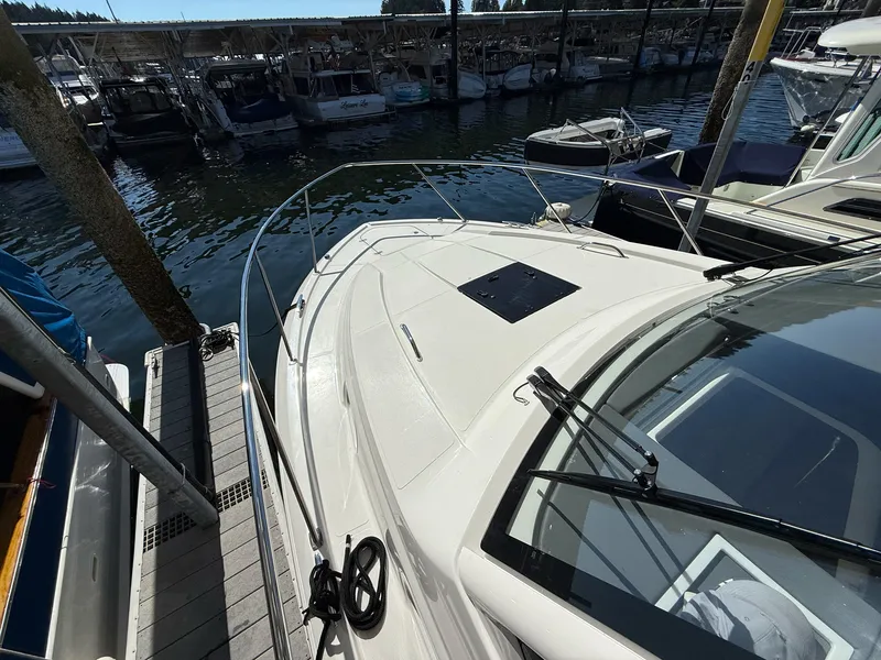 Slide: The Image of Pursuit OS 325 OFFSHORE 2026 - 83
