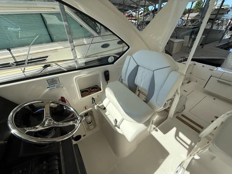 Slide: The Image of Pursuit OS 325 OFFSHORE 2026 - 52