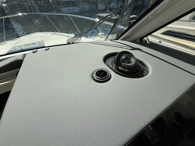 Slide: The Image of Pursuit OS 325 OFFSHORE 2026 - 61