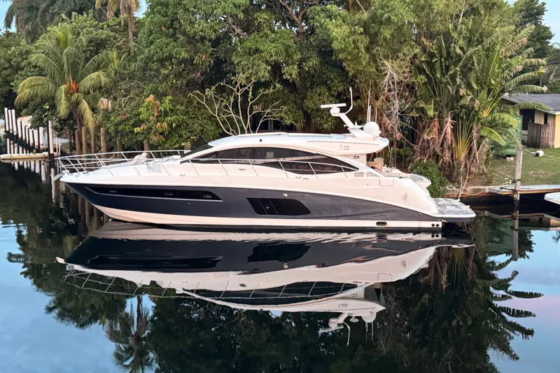 The Image of Sea Ray L590 2016 - undefined