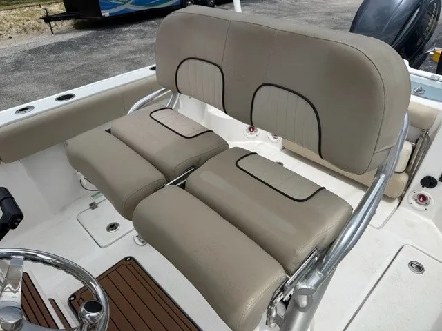 Slide: The Image of Sea Fox 266 Commander 2018 - 27
