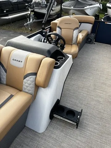 Slide: The Image of Crest Classic 200 SLC Pontoon 2025 - 14