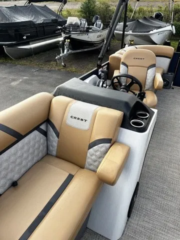 Slide: The Image of Crest Classic 200 SLC Pontoon 2025 - 16