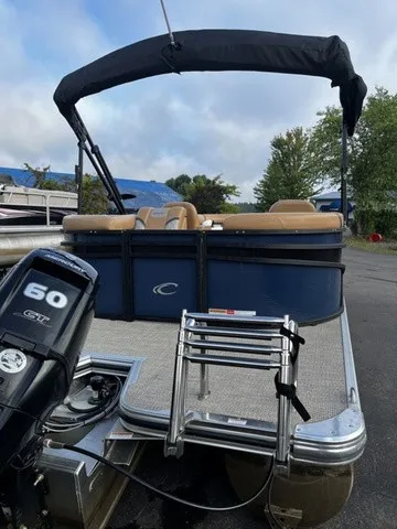 Slide: The Image of Crest Classic 200 SLC Pontoon 2025 - 6