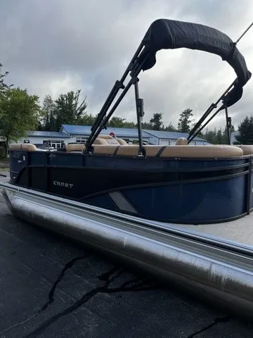 Slide: The Image of Crest Classic 200 SLC Pontoon 2025 - 8