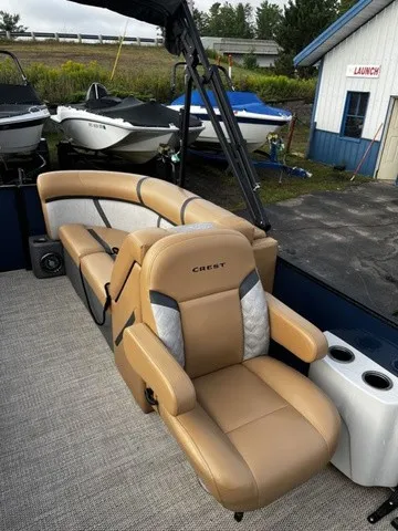 Slide: The Image of Crest Classic 200 SLC Pontoon 2025 - 18
