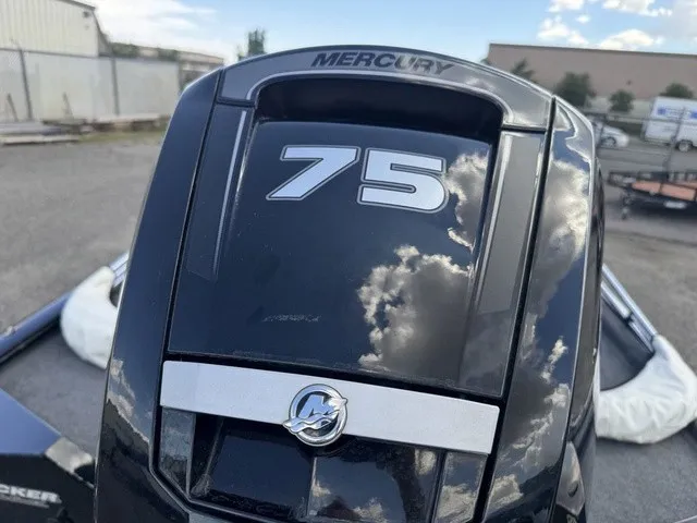 Slide: The Image of Tracker Pro Team 175 TXW 2018 - 18