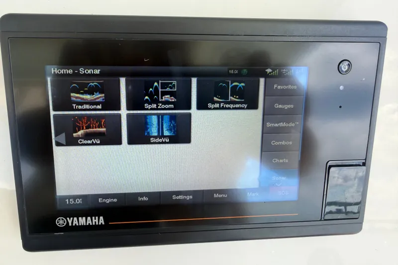 Slide: The Image of Yamaha sonar display on 2021 Grady-White Canyon 326 boat, showing various sonar modes. - 68