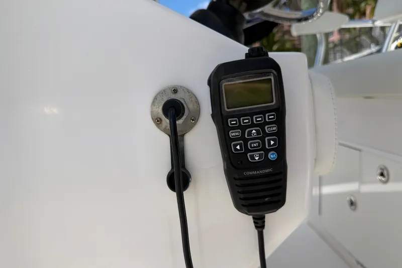 Slide: The Image of Boat communication device on 2013 Fountain 34 Center Console. - 41