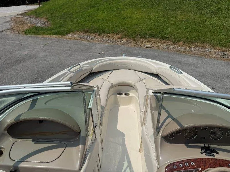 Slide: The Image of Maxum 2100 SR 2000 - 35