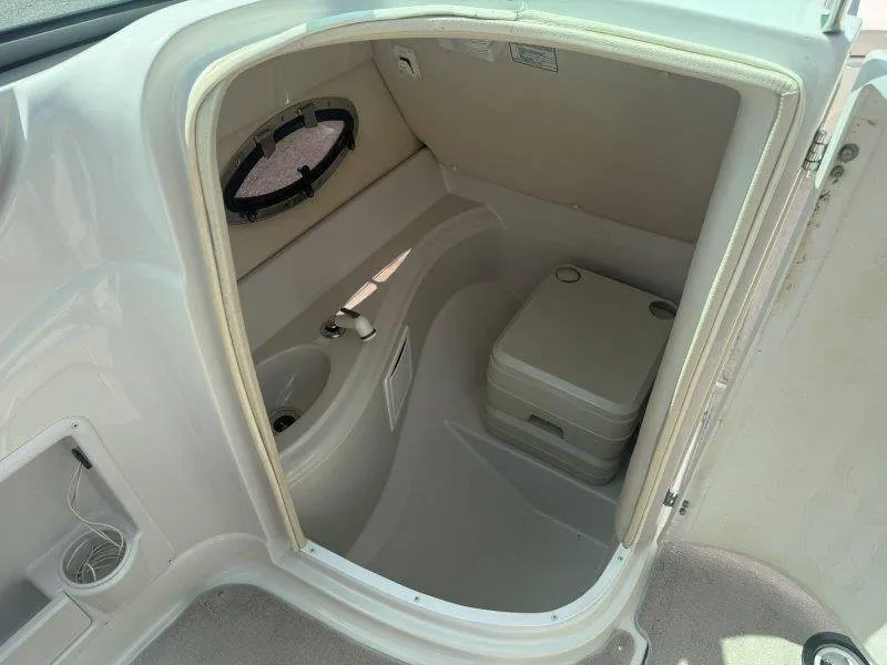 Slide: The Image of Crownline Boats 230 BR 2003 - 50