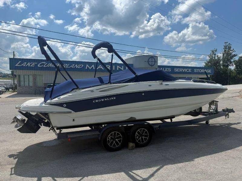 Slide: The Image of Crownline Boats 230 BR 2003 - 54
