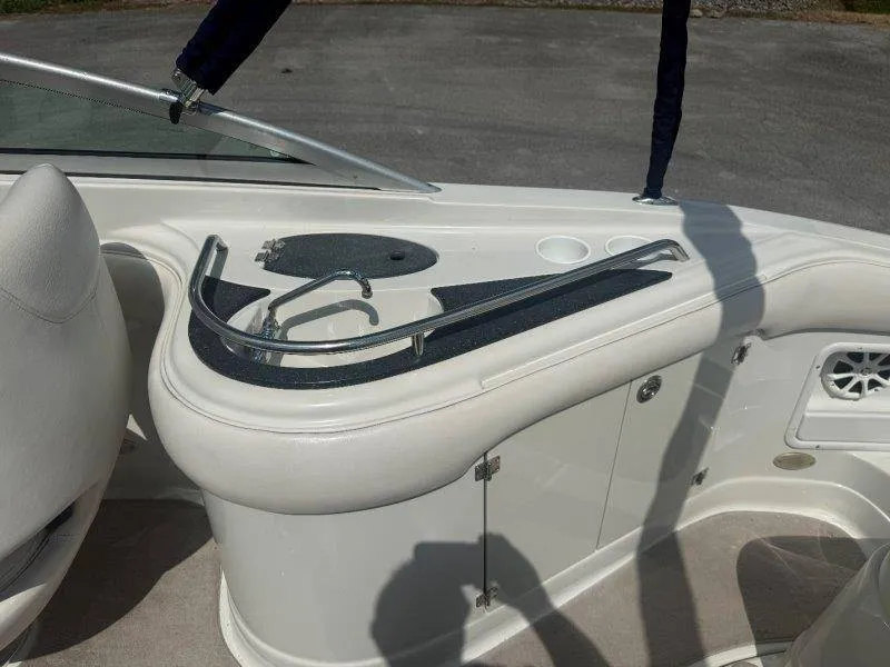 Slide: The Image of Crownline Boats 230 BR 2003 - 26