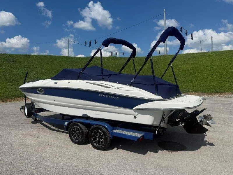 Slide: The Image of Crownline Boats 230 BR 2003 - 56