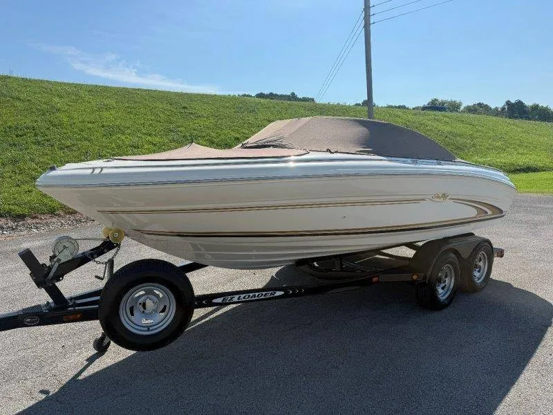Slide: The Image of Sea Ray 190 BR 1999 - 71