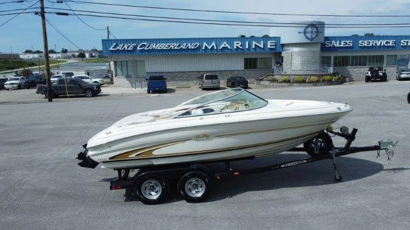 Slide: The Image of Sea Ray 190 BR 1999 - 6