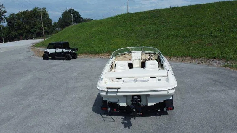 Slide: The Image of Sea Ray 190 BR 1999 - 26