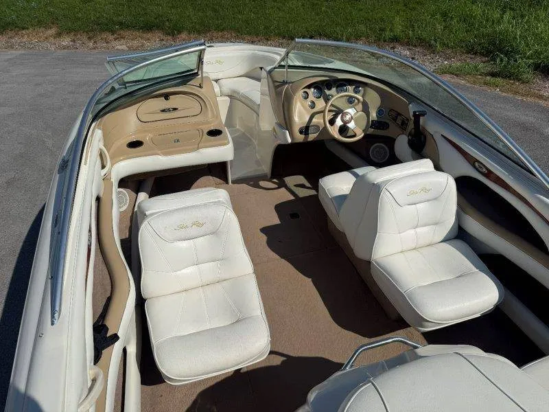 Slide: The Image of Sea Ray 190 BR 1999 - 44
