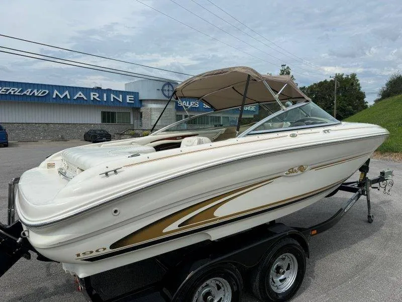 Slide: The Image of Sea Ray 190 BR 1999 - 17