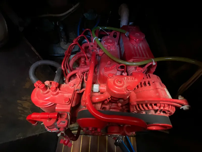 Slide: The Image of 1978 Sailboat MSY 38 engine in red, detailed view. - 34