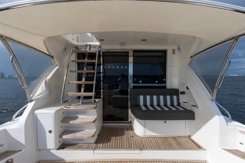 Slide: The Image of Riviera 43 OPEN FLYBRIDGE 2017 - 14