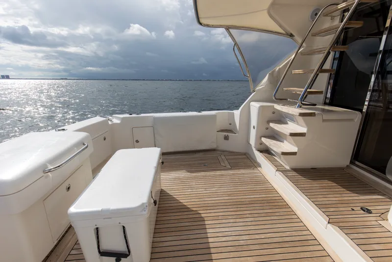 Slide: The Image of Riviera 43 OPEN FLYBRIDGE 2017 - 20