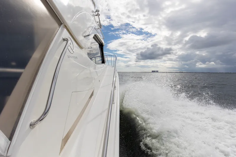 Slide: The Image of Riviera 43 OPEN FLYBRIDGE 2017 - 63