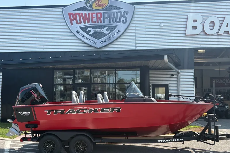 The Image of 2027 Tracker Targa V-19 Combo boat displayed at Power Pros Service Center. - 0