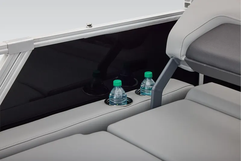 Slide: The Image of Sun Tracker Party Barge 22 RF DLX 2027 - 63