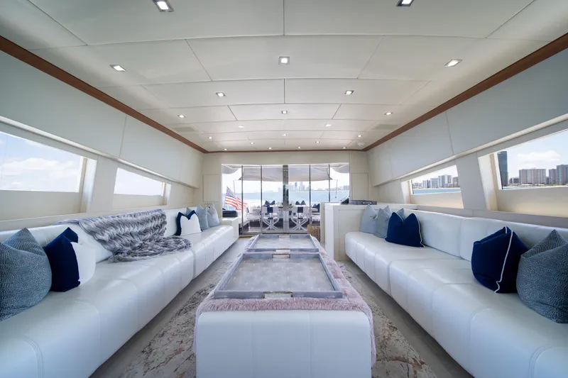 Slide: The Image of Luxurious interior of 2008 Arno Leopard 31 yacht with plush seating and modern decor. - 24