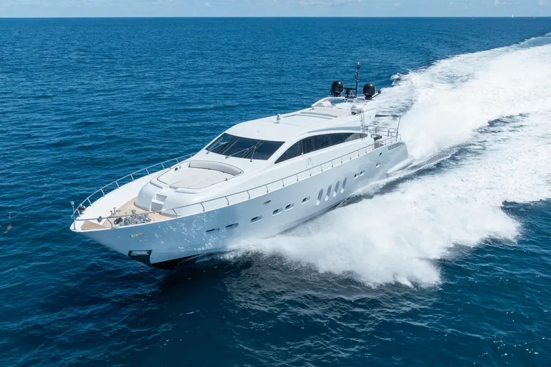 Slide: The Image of Luxury yacht Arno Leopard 31 cruising on open sea, 2008 model. - 3