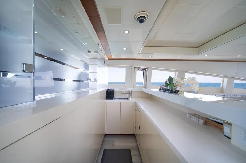 Slide: The Image of Luxurious interior of 2008 Arno Leopard 31 yacht with modern design and ocean view. - 31