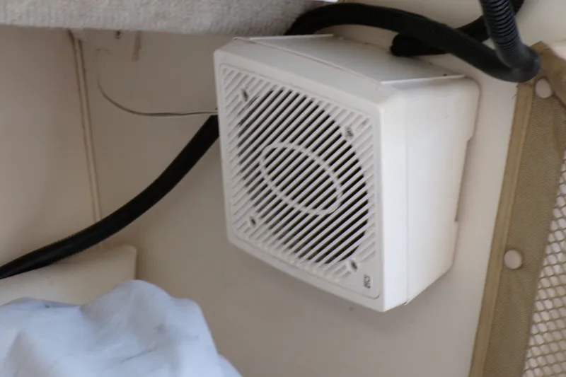 Slide: The Image of Speaker inside 2005 Grady-White Seafarer 226 boat cabin, mounted on wall. - 20