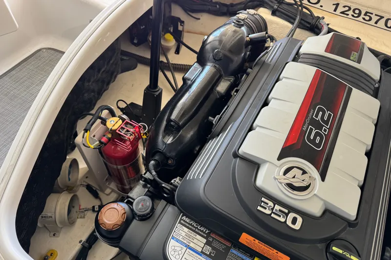 Slide: The Image of Engine compartment of 2019 Chaparral 264 Sunesta with MerCruiser 6.2L engine. - 15