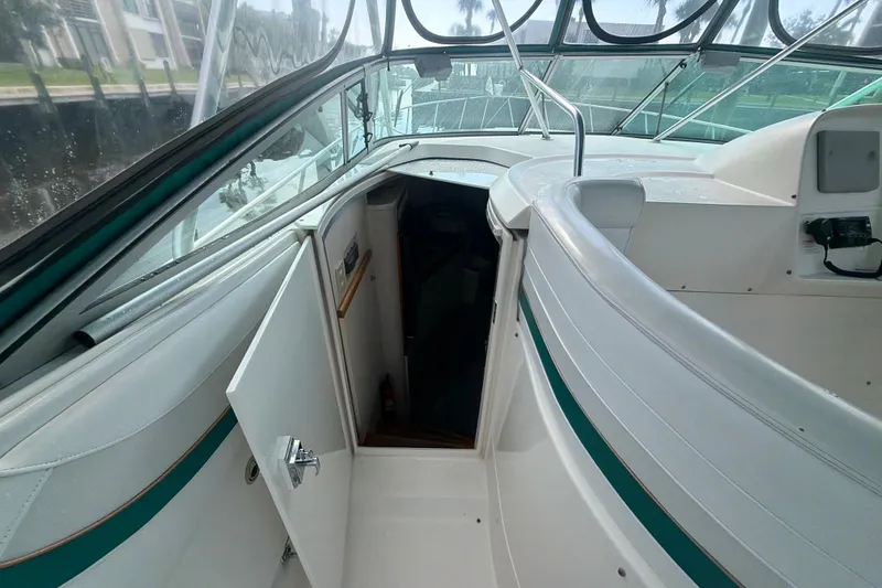 Slide: The Image of 1995 Cruisers Yachts 3570 Esprit interior view with open cabin door. - 29
