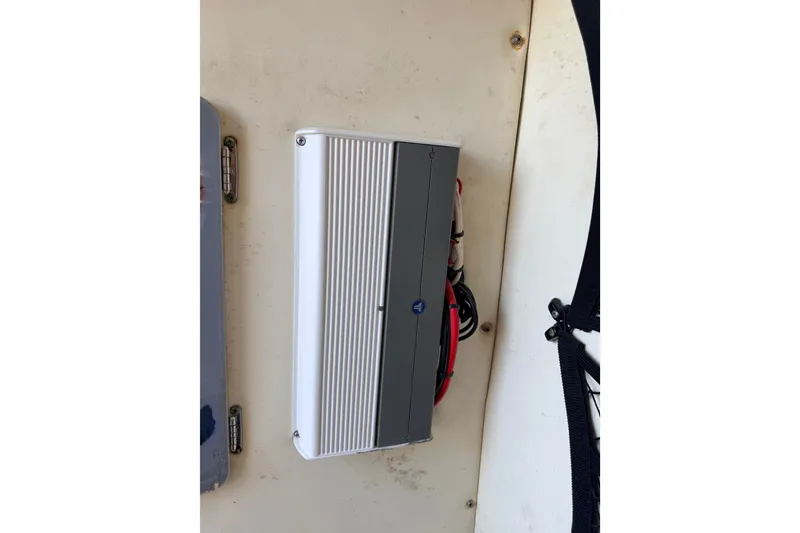 Slide: The Image of Electrical component inside a 2009 Century 3200 Center Console boat. - 45