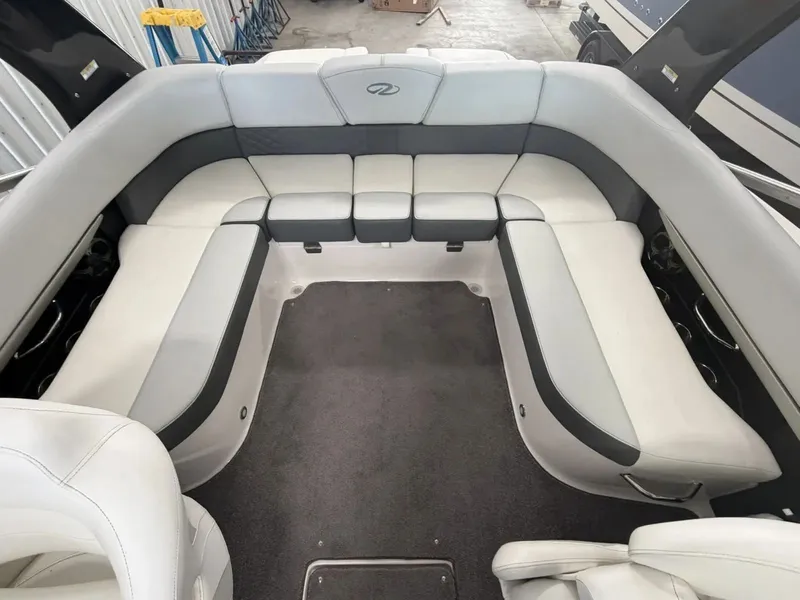 Slide: The Image of Regal 2300 Bowrider 2012 - 11