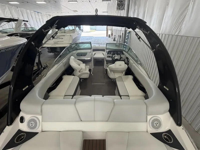 Slide: The Image of Regal 2300 Bowrider 2012 - 8