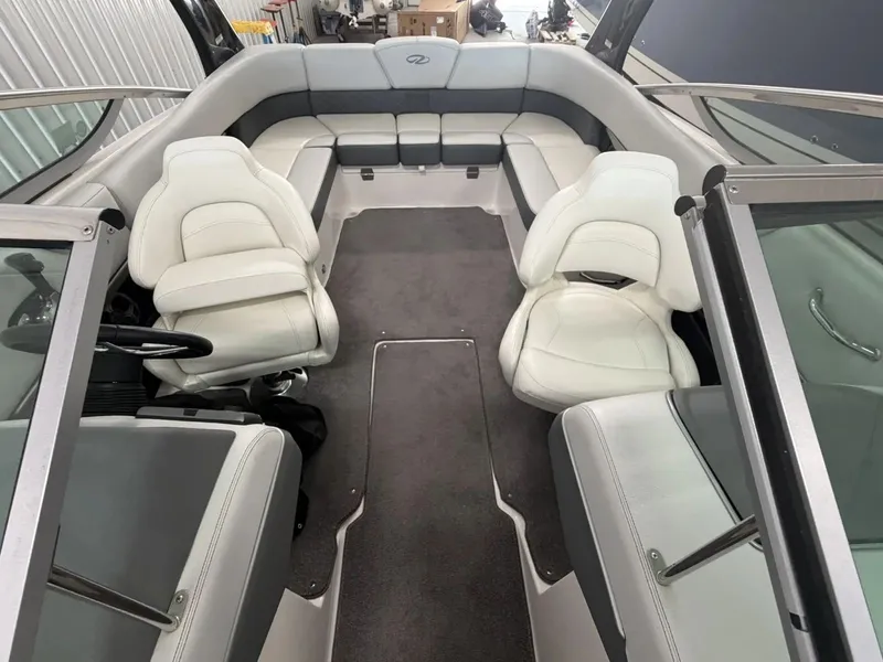 Slide: The Image of Regal 2300 Bowrider 2012 - 17