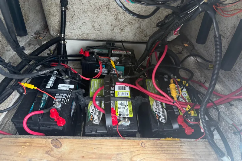 Slide: The Image of Batteries and wiring inside a 2000 Polar 2100 Center Console boat. - 15