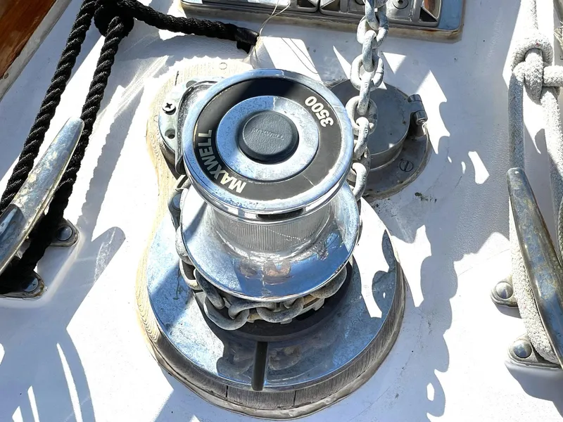 Slide: The Image of Maxwell 3500 vertical windlass - 19