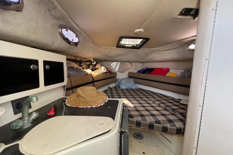 Slide: The Image of Interior cabin of 2001 Hydra-Sports Vector 2800 WA with bed and storage. - 37