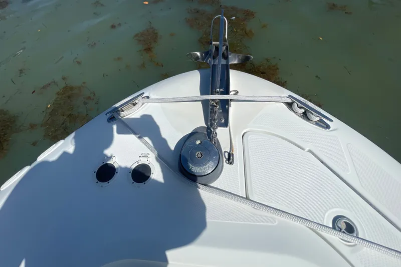 Slide: The Image of Bow of 2004 Hydra-Sports Vector 3300 CC with anchor and rope detail. - 31