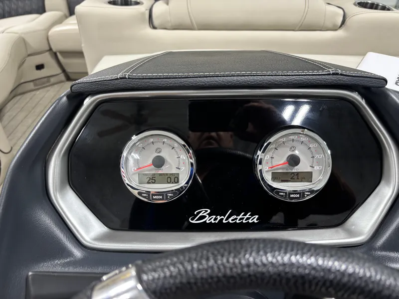 Slide: The Image of Barletta L23UC 2019 - 24