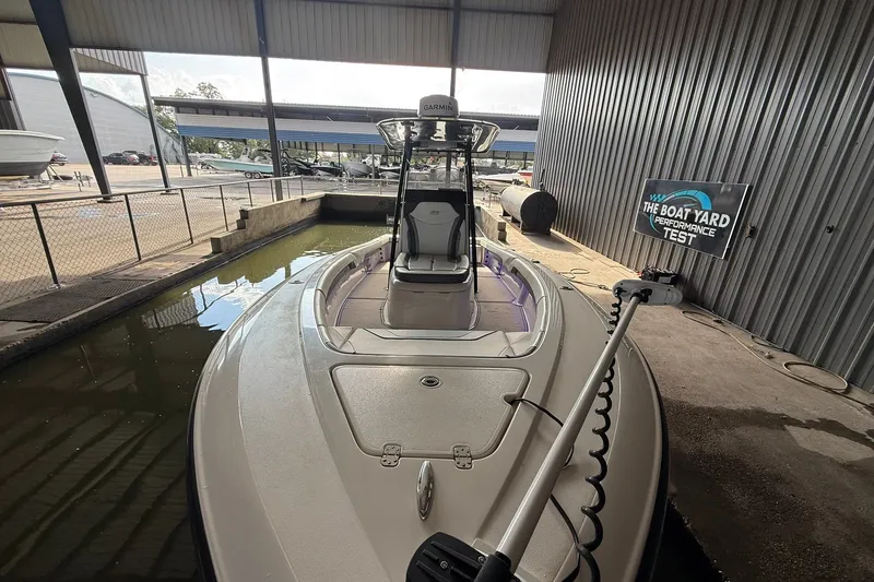 Slide: The Image of 2020 ShearWater 270 Carolina Flare boat in dock, performance test area. - 32