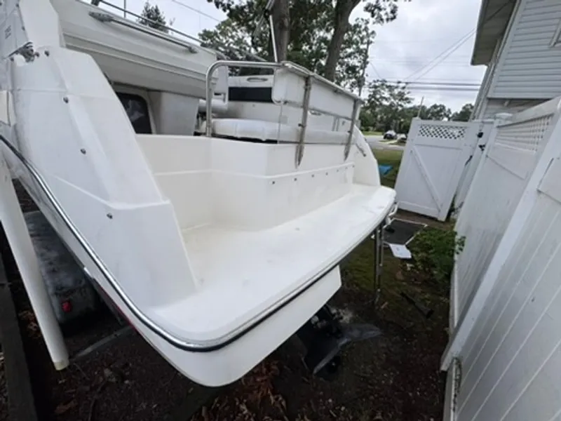 Slide: The Image of Bayliner 2255 Ciera 1990 - 18