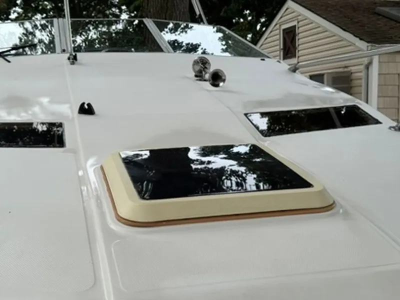 Slide: The Image of Bayliner 2255 Ciera 1990 - 26